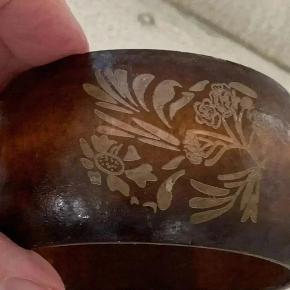 Vintage Wood wide bracelet etched - Picture 6 of 6